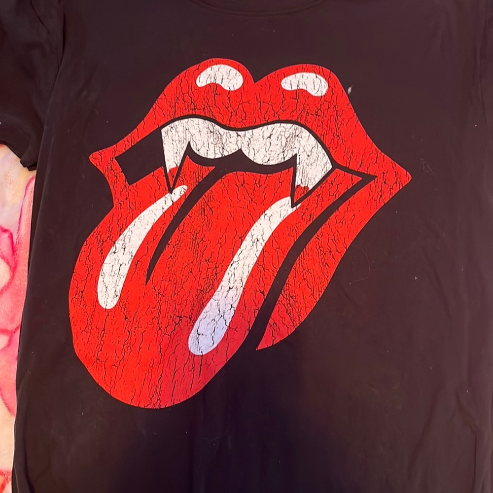 Rolling Stones tee shirt